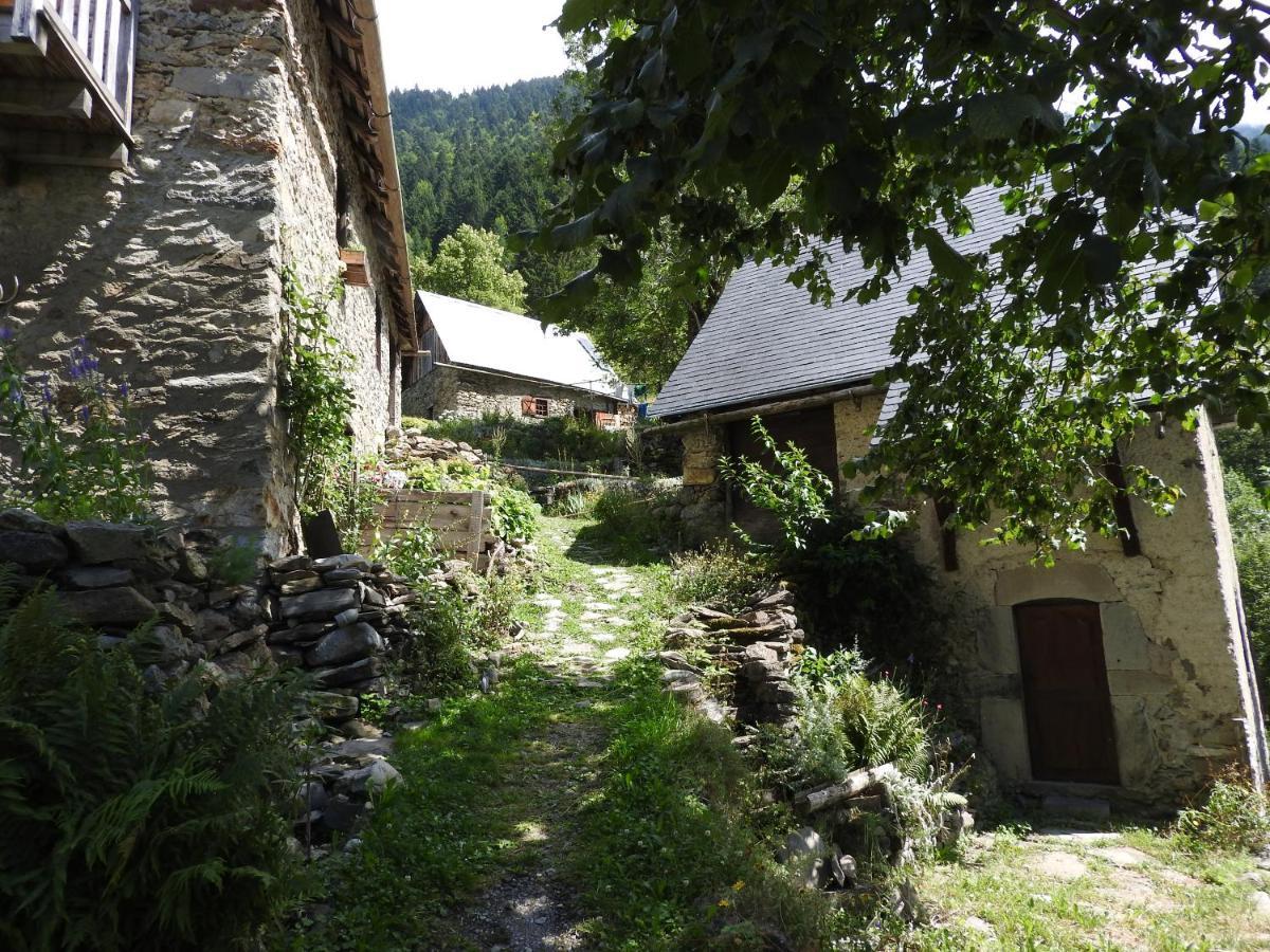 Gite Au Printemps Japonais, Petit Train De La Mure, Parc Des Ecrins Villa Pierre-Chatel Esterno foto